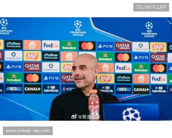 瓜迪奥拉千场纪念仪式,曼城球员列队致敬功勋主帅 瓜迪奥拉千场纪念仪式,曼城球员列队致敬功勋主帅